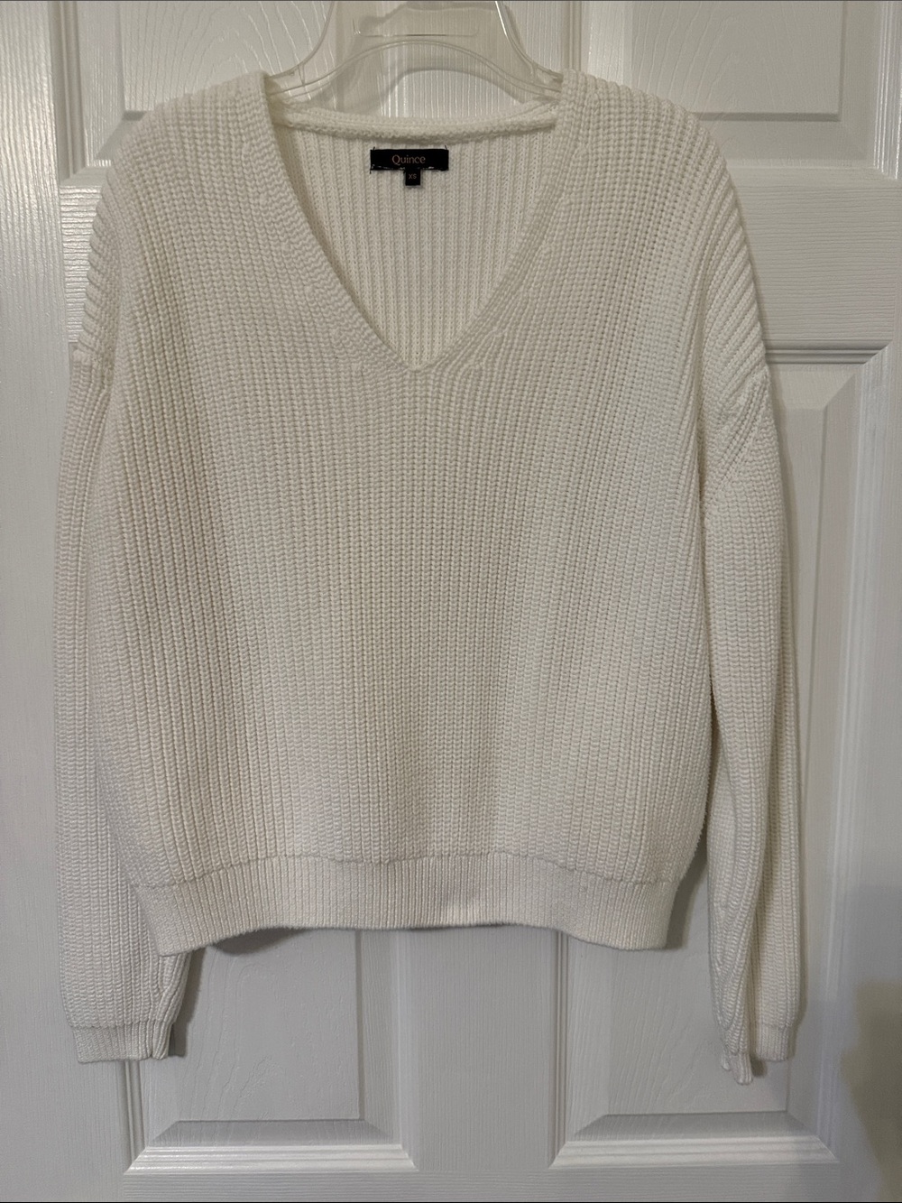 Quince Women's Off-White V-Neck Knit Sweater